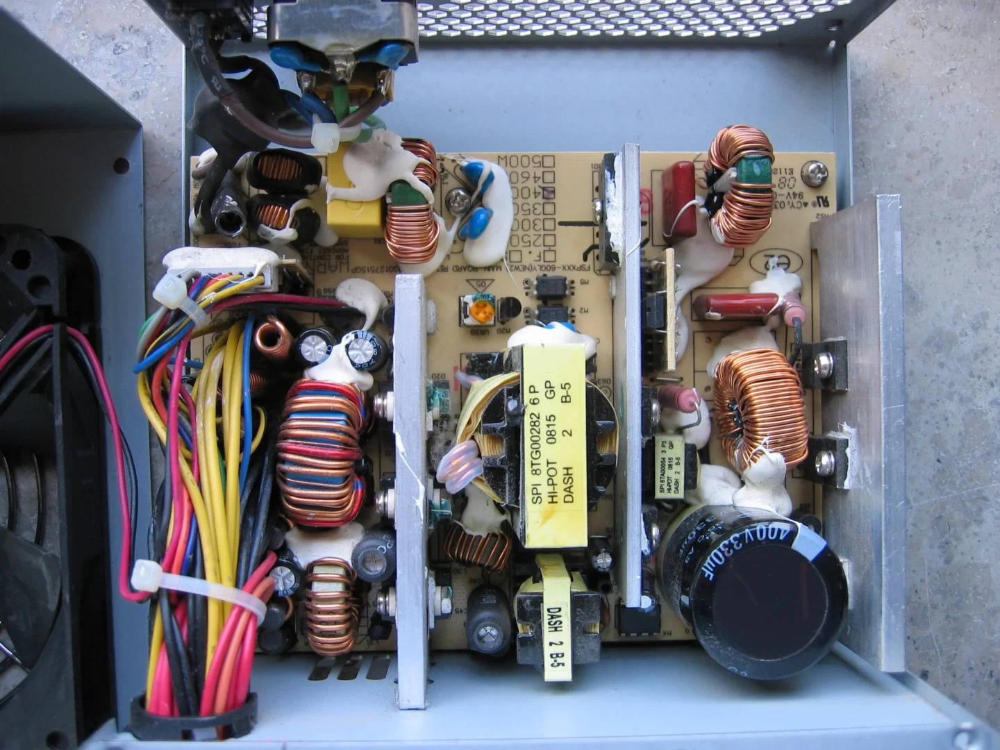 Modulaarinen virtalähde 750 W — Modulaariset virtalähteet — psu modular 750w