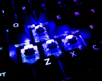 Razer BlackWidow V4 RGB Blue — Mekaaniset näppäimistöt — razer blackwidow v4 rgb blue 007616