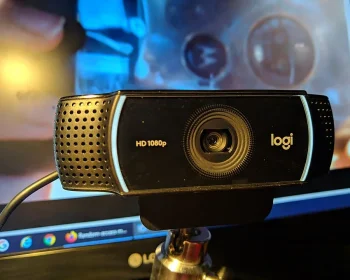 Elgato Facecam Large — Webkamerat