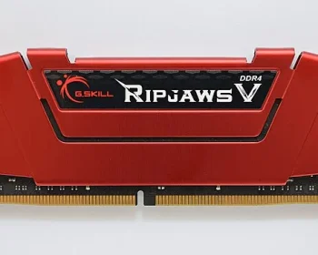 ADATA XPG Spectrix 32GB DDR4-3600 — DDR4