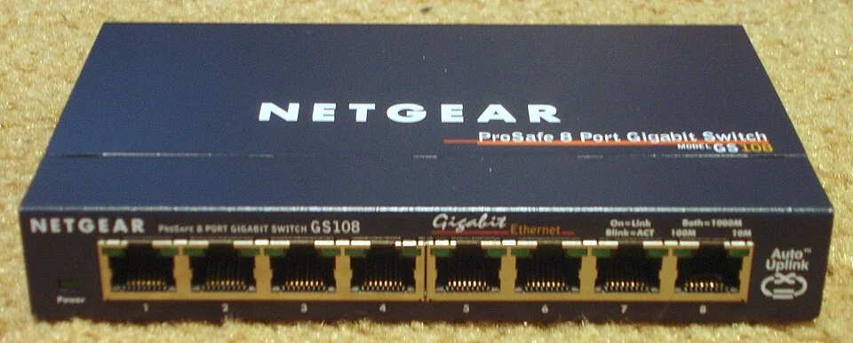 8-porttinen gigabit-kytkin — Verkkolaitteet — gigabit switch 8 port