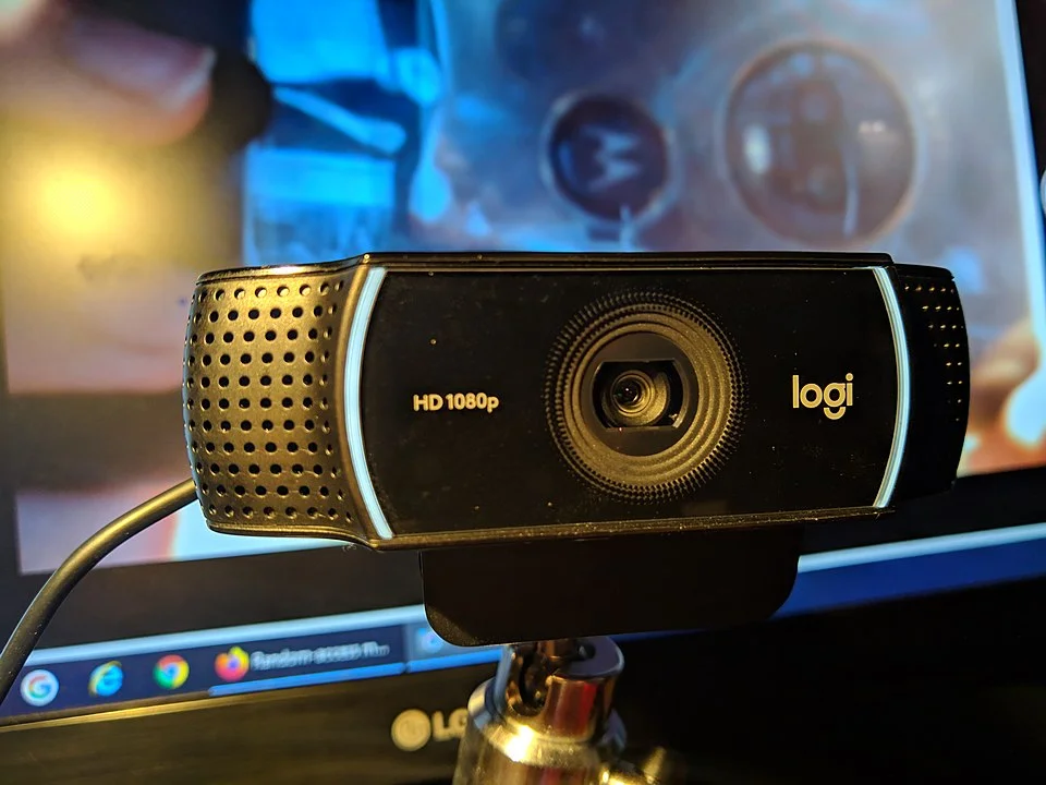 Logitech Brio 4K Medium — Webkamerat — logitech brio 4k medium 007169