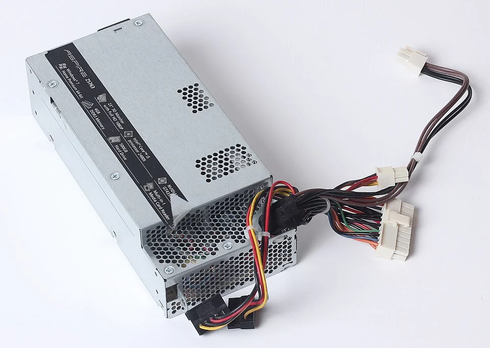Corsair RM850x ATX 3.0 1000W — ATX-virtalähteet — corsair rm850x atx 3 0 1000w 000154