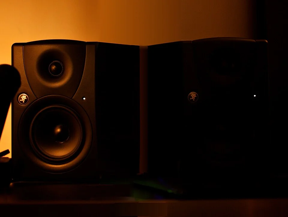 Presonus Eris E5 — Studiomonitorointi — presonus eris e5 379