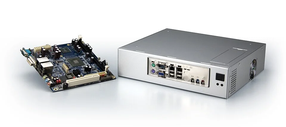Ohut Mini-ITX-kotelo — Mini-ITX-kotelot — slim mini itx case