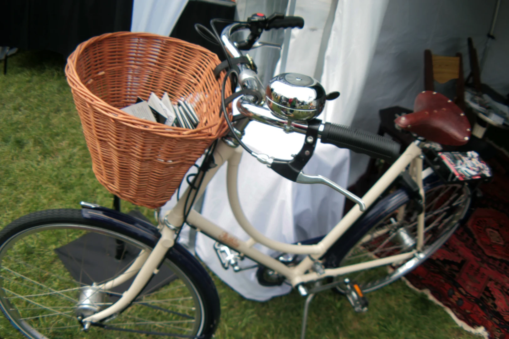 Punottu kori — Muut — woven wicker basket