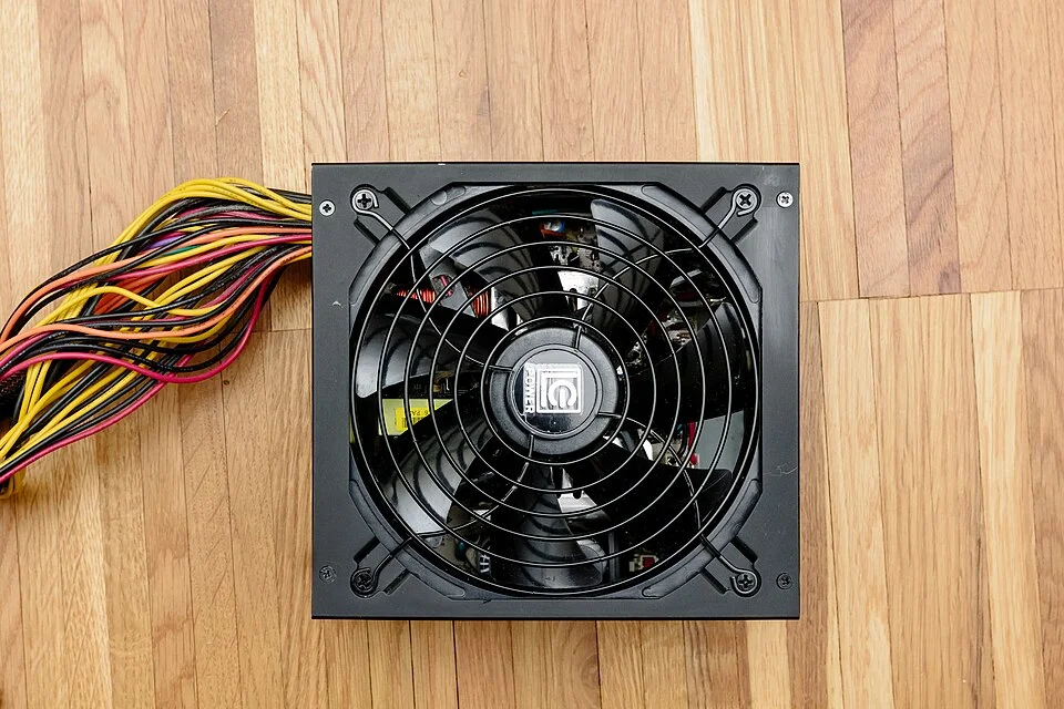 EVGA SuperNOVA 1000 G6 80+ Gold 1000W — ATX-virtalähteet — evga supernova 1000 g6 80 gold 1000w 001965